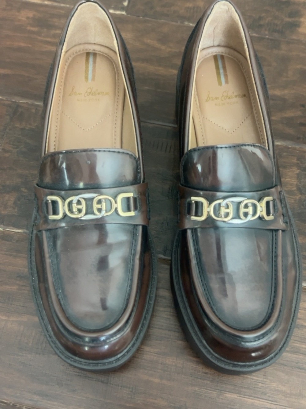 Sam Edelman Brown Patent Lug Sole Loafers Gold Chain Size 8